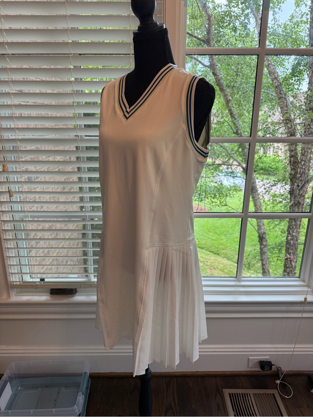 Tuckernuck White Sleeveless V-Neck Pleated Tennis Dress with Navy Trim